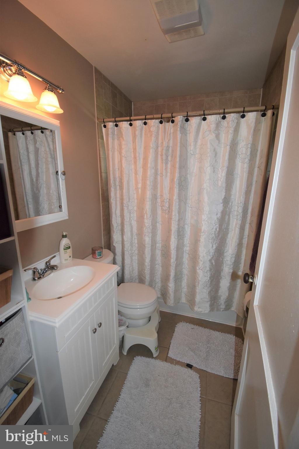 172 Andover Road Fairless Hills, PA 19030 - Photo 12 of 17 Gallery Image 12