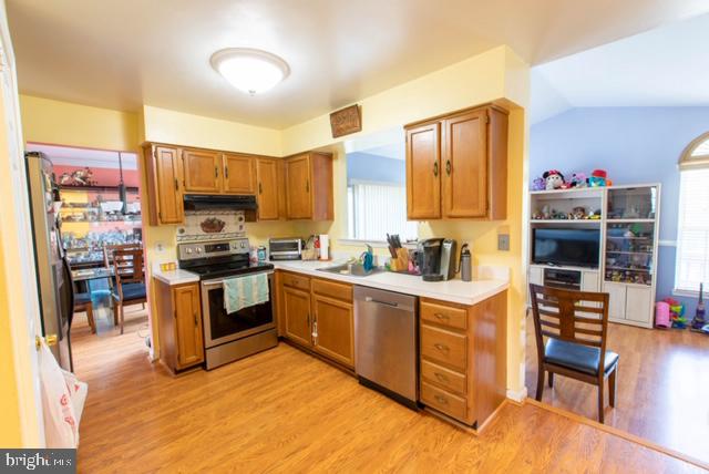 4492 Cole Farm Road Baltimore, MD 21236 - Photo 4 of 26 Gallery Image 4