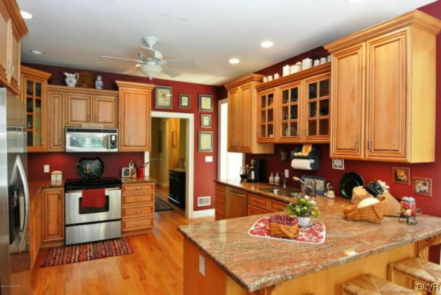 3334 River Road Mount Bethel, PA 18343 - Photo 6 of 48 Gallery Image 6