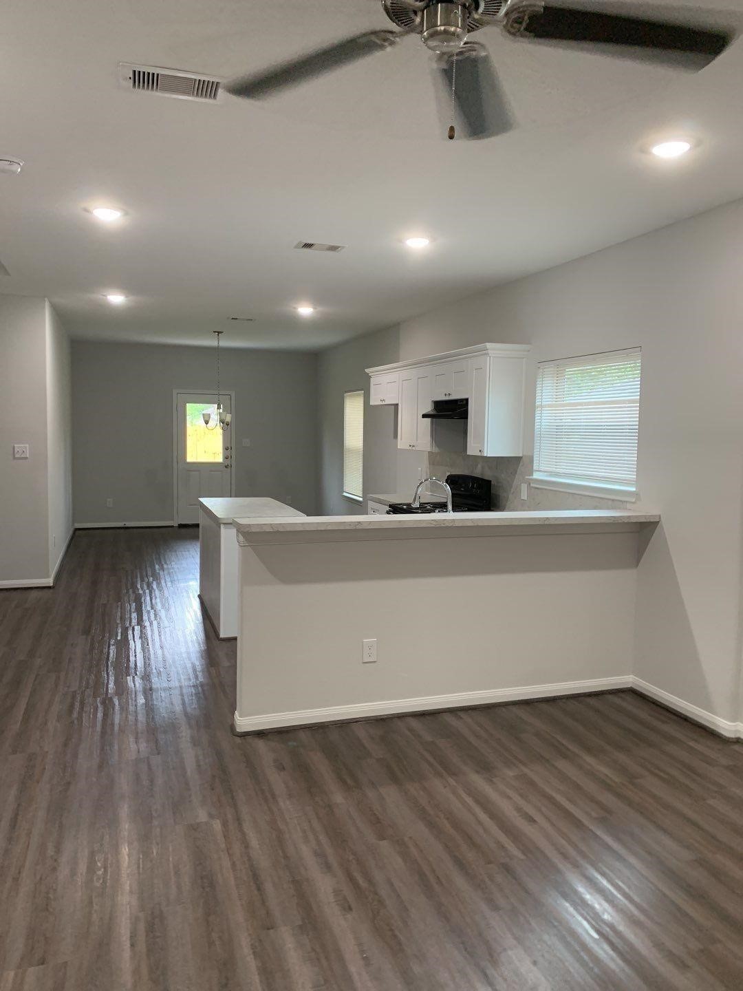 7703 St Louis Street Houston, TX 77028 - Photo 4 of 11