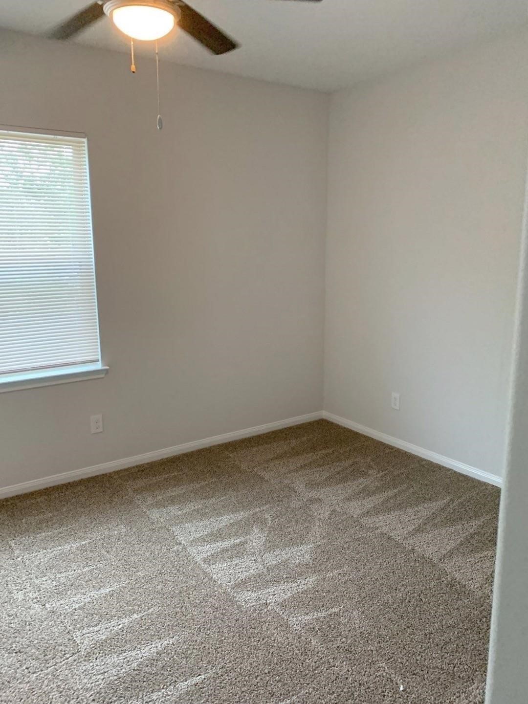 7703 St Louis Street Houston, TX 77028 - Photo 10 of 11