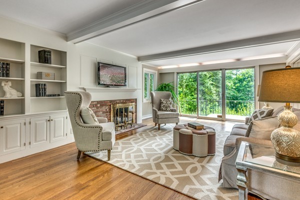 71 Myopia Road Winchester, MA 01890 - Photo 6 of 30