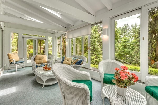 71 Myopia Road Winchester, MA 01890 - Photo 10 of 30