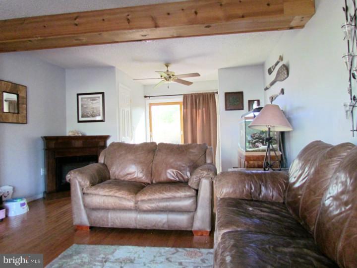 979 Fern Road Williamstown, NJ 08094 - Photo 13 of 25 Gallery Image 13