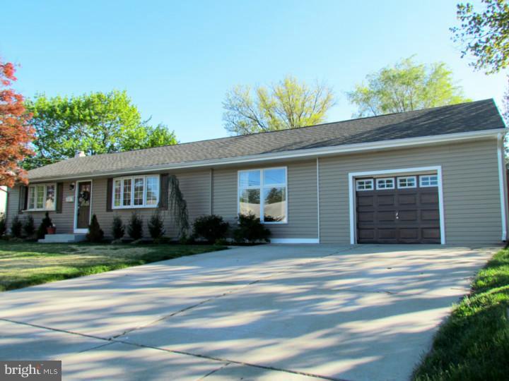 979 Fern Road Williamstown, NJ 08094 - Photo 3 of 25 Gallery Image 3