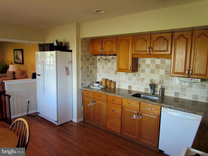 979 Fern Road Williamstown, NJ 08094 - Photo 10 of 25 Gallery Image 10