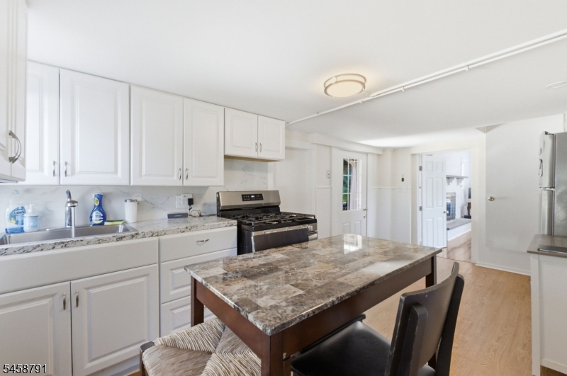 14 Mt Hope Road Rockaway, NJ 07866 - Photo 12 of 37 Gallery Image 12