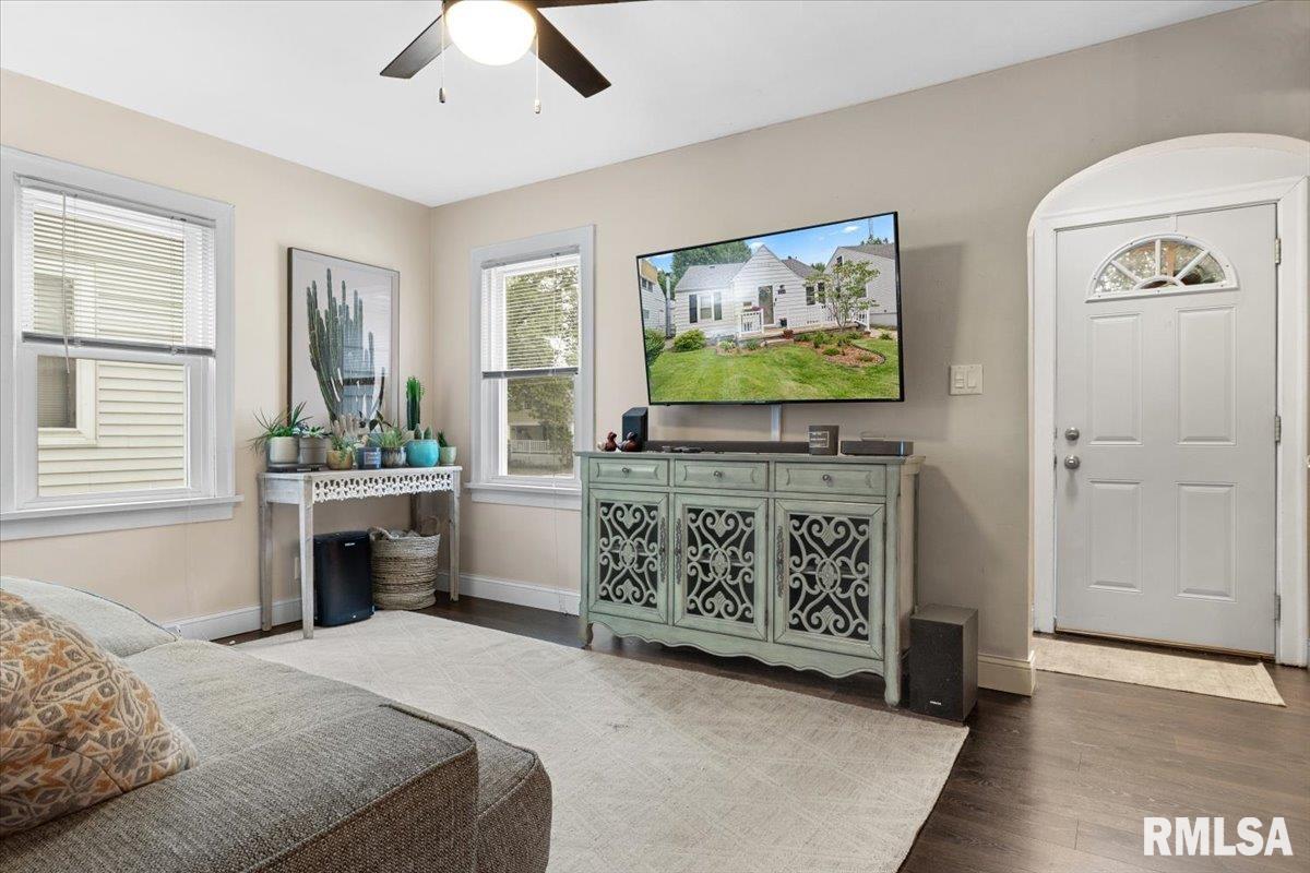 224 North Illinois Street Springfield, IL 62702 - Photo 7 of 38 Gallery Image 7