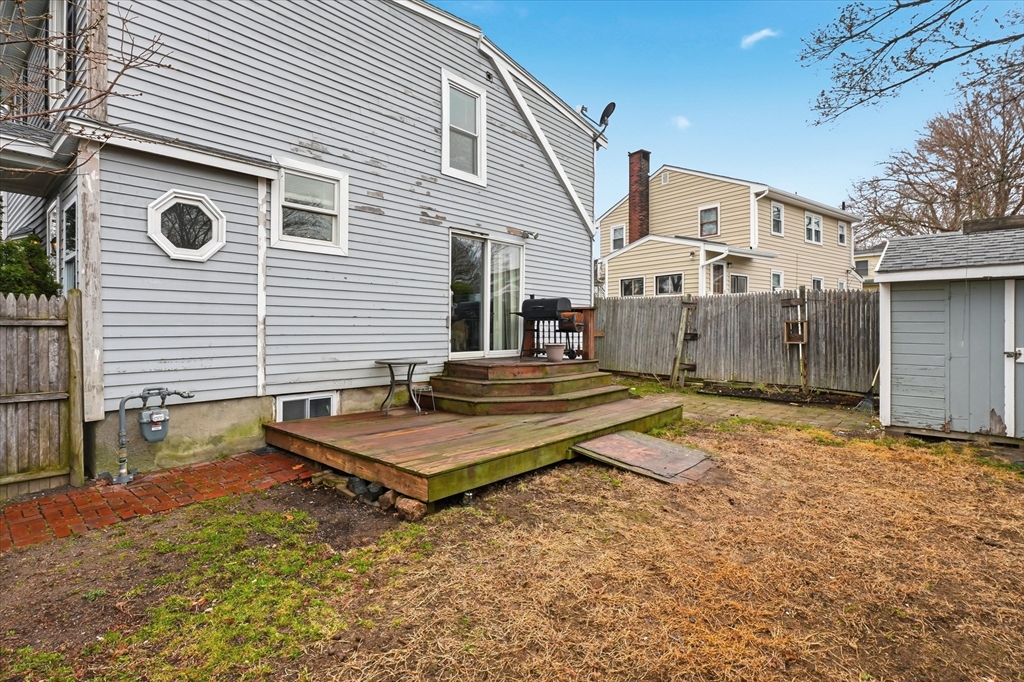 9 Saunders Road Lynn, MA 01904 - Photo 27 of 40 Gallery Image 27
