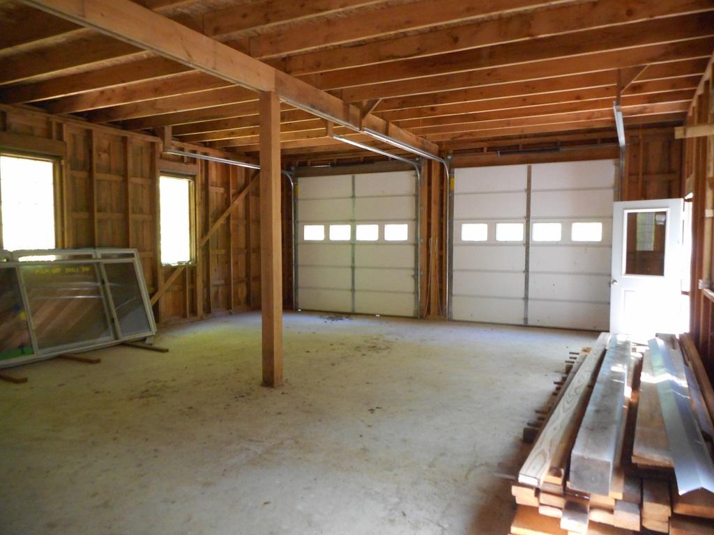 M9-l14 Drake Pond Road Jackson, ME 04921 - Photo 5 of 16 Garage