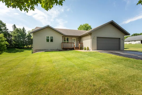 $373,300 | 110 Ivy Circle, Alexandria, MN 56308