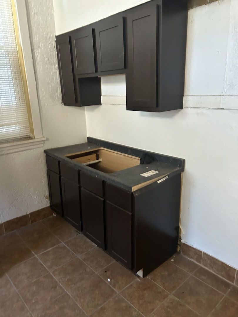 1114 West Polk Street Chicago, IL 60607 - Photo 10 of 28 Gallery Image 10