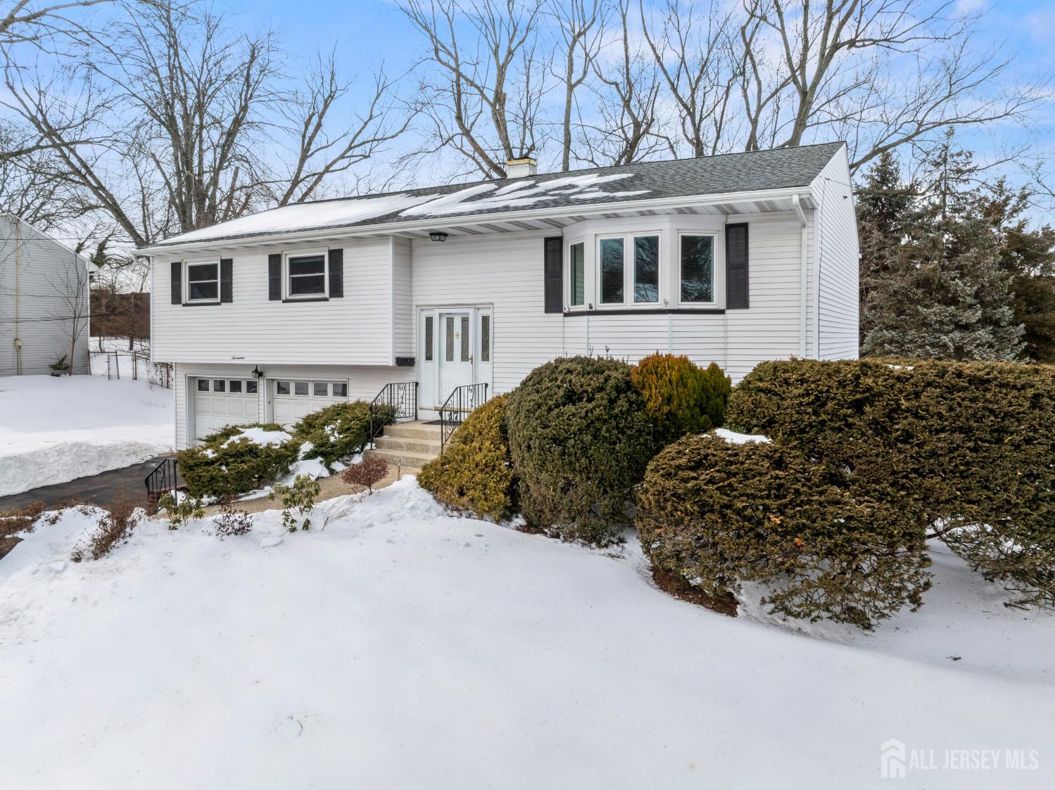 17 Sherry Road East Brunswick, NJ 08816 - Photo 4 of 31