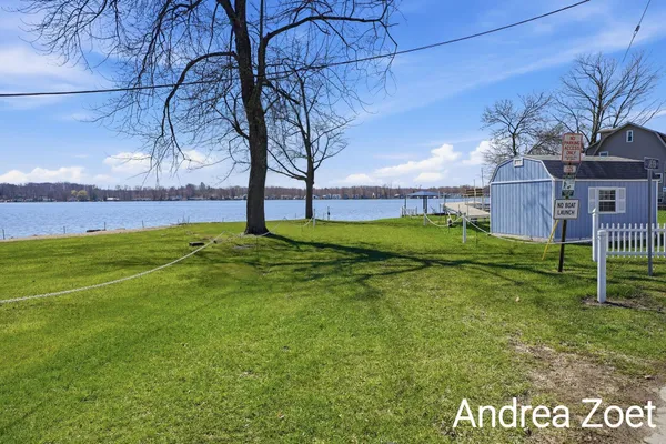 $250,000 | 471 4th Avenue, Lake Odessa, MI 48849