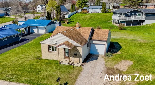 $250,000 | 471 4th Avenue, Lake Odessa, MI 48849