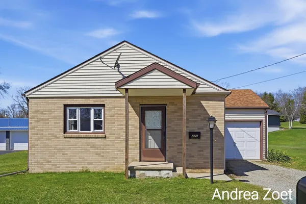 $250,000 | 471 4th Avenue, Lake Odessa, MI 48849