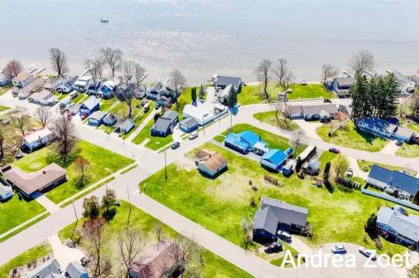 $250,000 | 471 4th Avenue, Lake Odessa, MI 48849