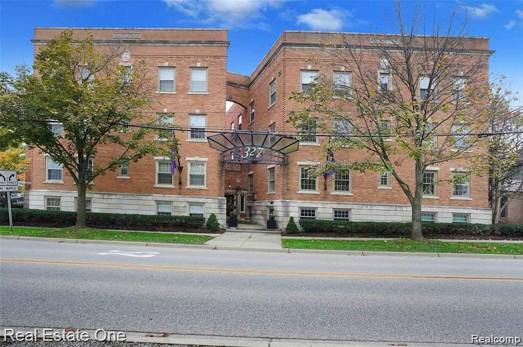 327 Southfield Road, Unit 2BN Birmingham, MI 48009 - Photo 1 of 28 DSC03905.jpg