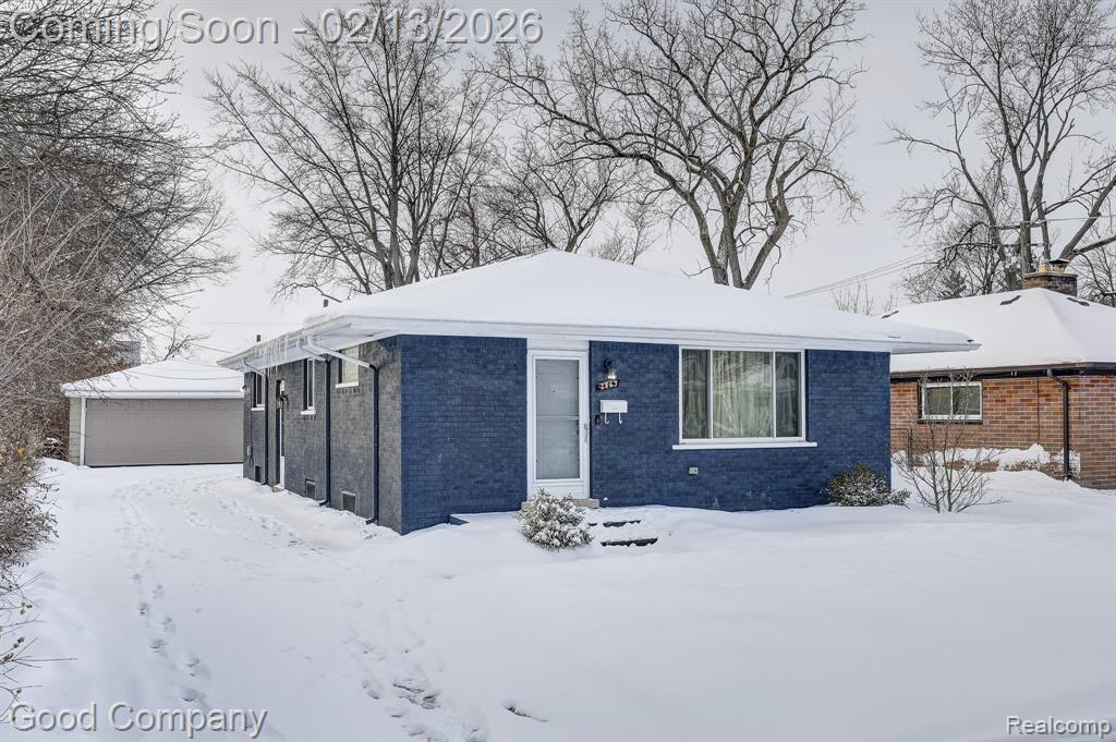 2863 Columbia Road Berkley, MI 48072 - Photo 1 of 34