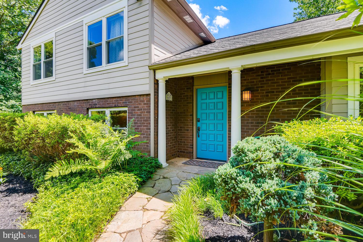 609 Sunspot Road Reisterstown, MD 21136 - Photo 3 of 25 Gallery Image 3