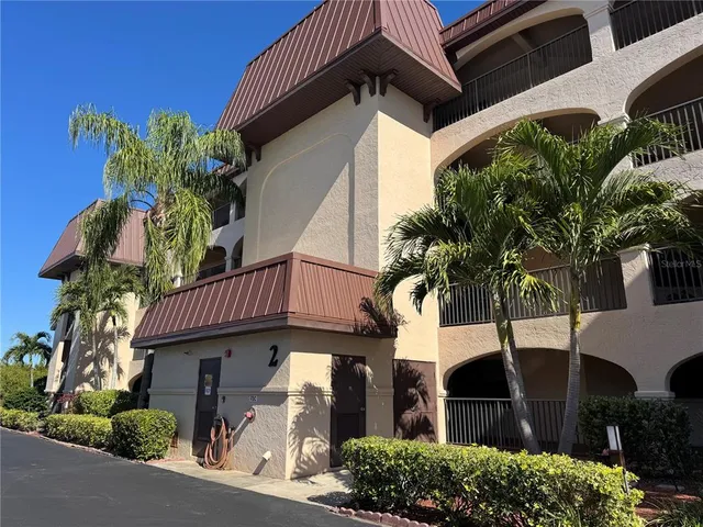 $2,000 | 23465 Harbor View Road, Unit 244, Punta Gorda, FL 33980