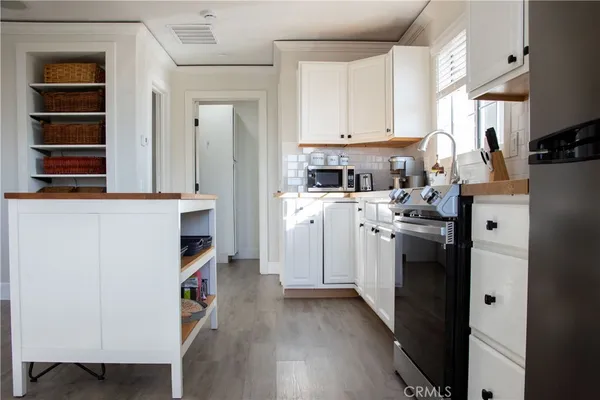 $2,500 | 37645 Vía De Los Arboles, Unit B, Temecula, CA 92592