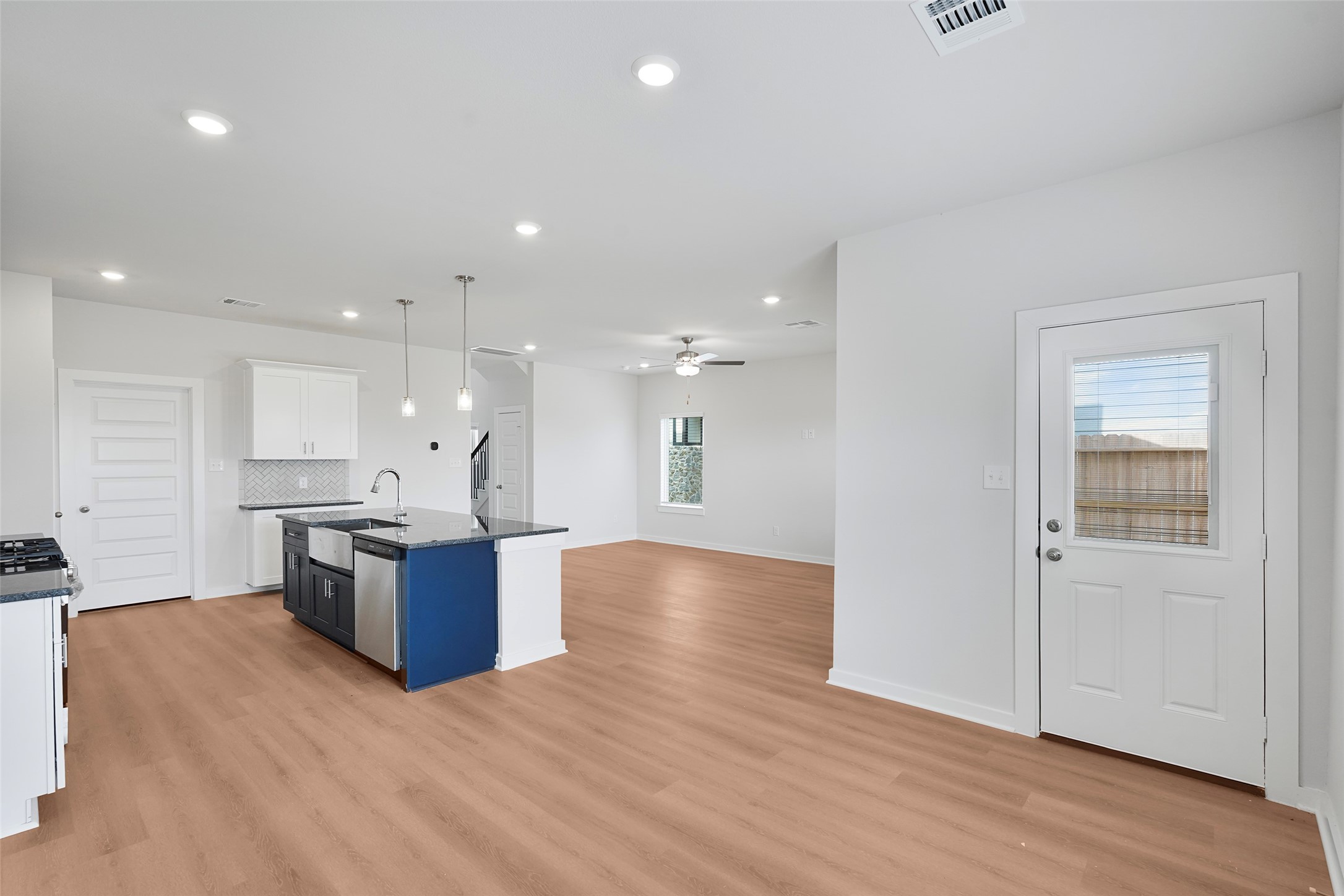 6415 Bolinas Court Rosharon, TX 77583 - Photo 11 of 31