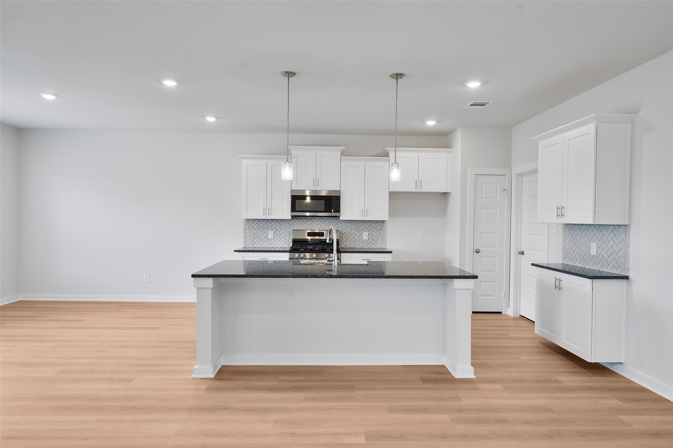 6415 Bolinas Court Rosharon, TX 77583 - Photo 12 of 31