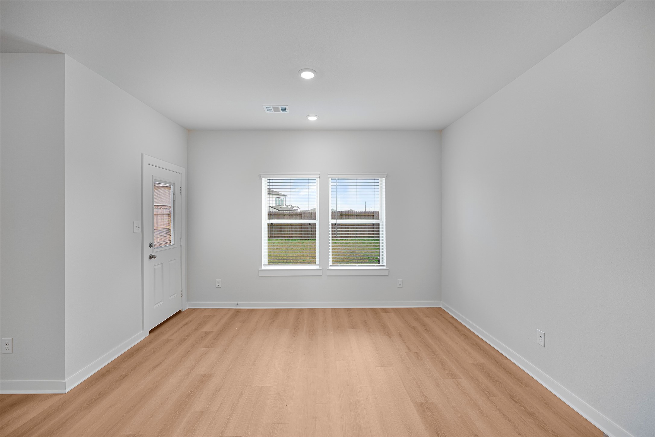 6415 Bolinas Court Rosharon, TX 77583 - Photo 13 of 31