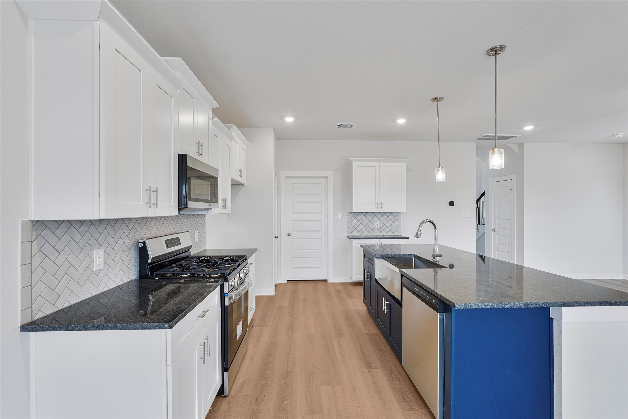 6415 Bolinas Court Rosharon, TX 77583 - Photo 10 of 31