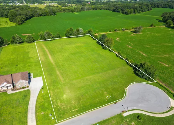 $347,000 | 139 Wind Wood Drive, Portland, TN 37148