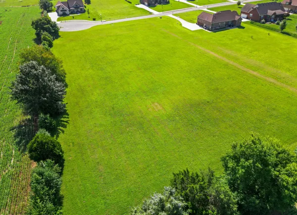 $347,000 | 139 Wind Wood Drive, Portland, TN 37148