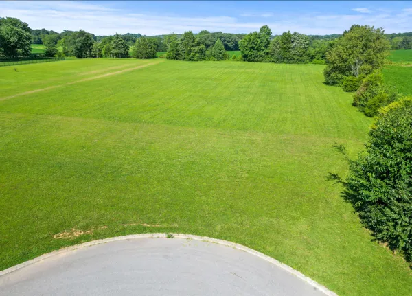 $347,000 | 139 Wind Wood Drive, Portland, TN 37148