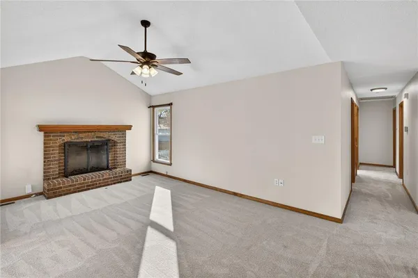$319,950 | 205 Dawn Avenue, Belton, MO 64012