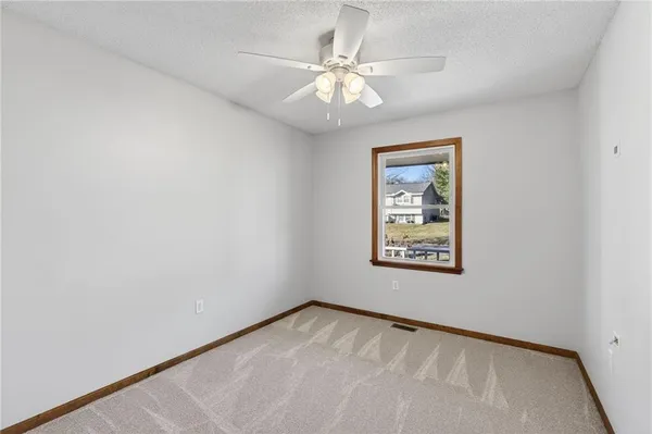 $319,950 | 205 Dawn Avenue, Belton, MO 64012