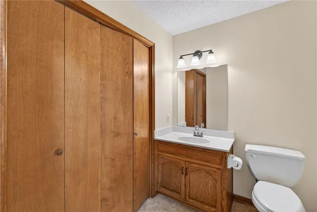 $335,000 | 205 Dawn Avenue, Belton, MO 64012