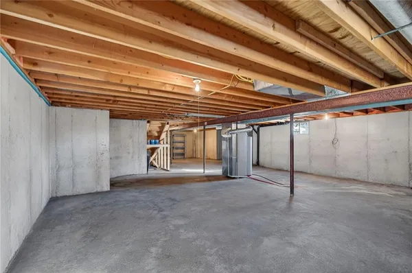 $319,950 | 205 Dawn Avenue, Belton, MO 64012