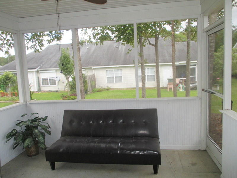 7331 Suncatcher Drive Hanahan, SC 29410 - Photo 12 of 18 IMG_2316