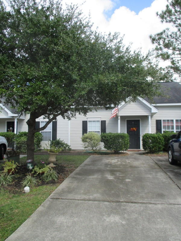 7331 Suncatcher Drive Hanahan, SC 29410 - Photo 16 of 18 IMG_2324