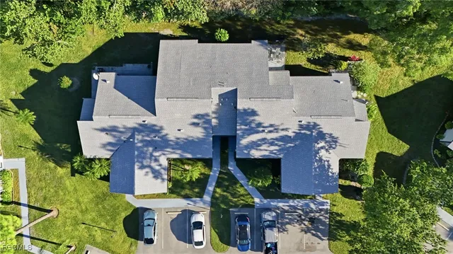 $125,000 | 10431 New Bedford Court, Lehigh Acres, FL 33936