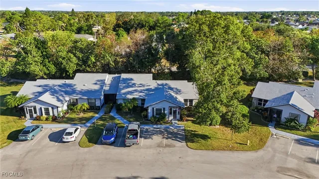 $125,000 | 10431 New Bedford Court, Lehigh Acres, FL 33936