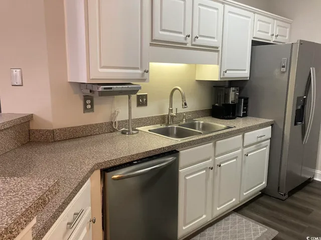 $199,900 | 120 Fountain Pointe Lane, Unit 303, Myrtle Beach, SC 29579