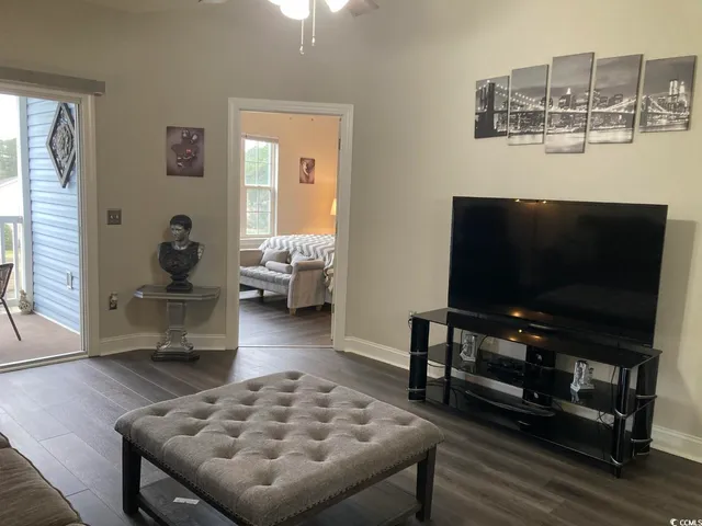 $199,900 | 120 Fountain Pointe Lane, Unit 303, Myrtle Beach, SC 29579