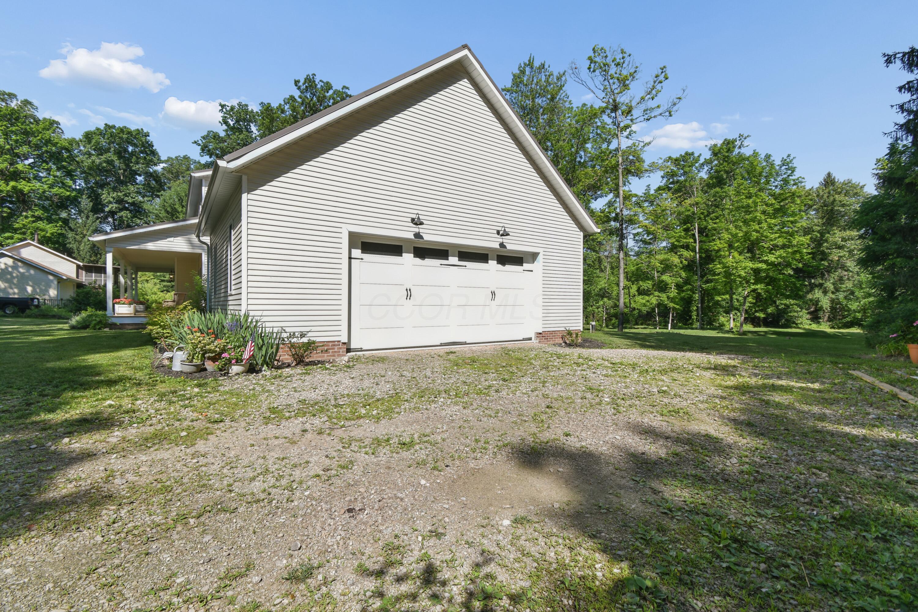 10603 Lithopolis Road Northwest Canal Winchester, OH 43110 - Photo 45 of 45 2,5 Garage