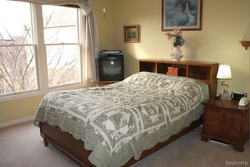44561 Spring Hill Road Northville, MI 48168 - Photo 40 of 81 IMG_7450.jpg