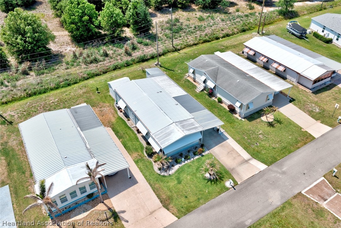 1532 Caribbean Road Sebring, FL 33870 - Photo 32 of 37