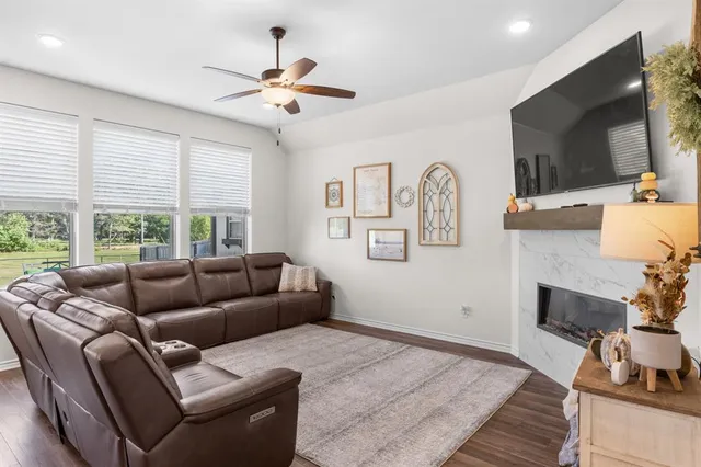 $429,000 | 14836 Turtle Creek Road, Flint, TX 75762