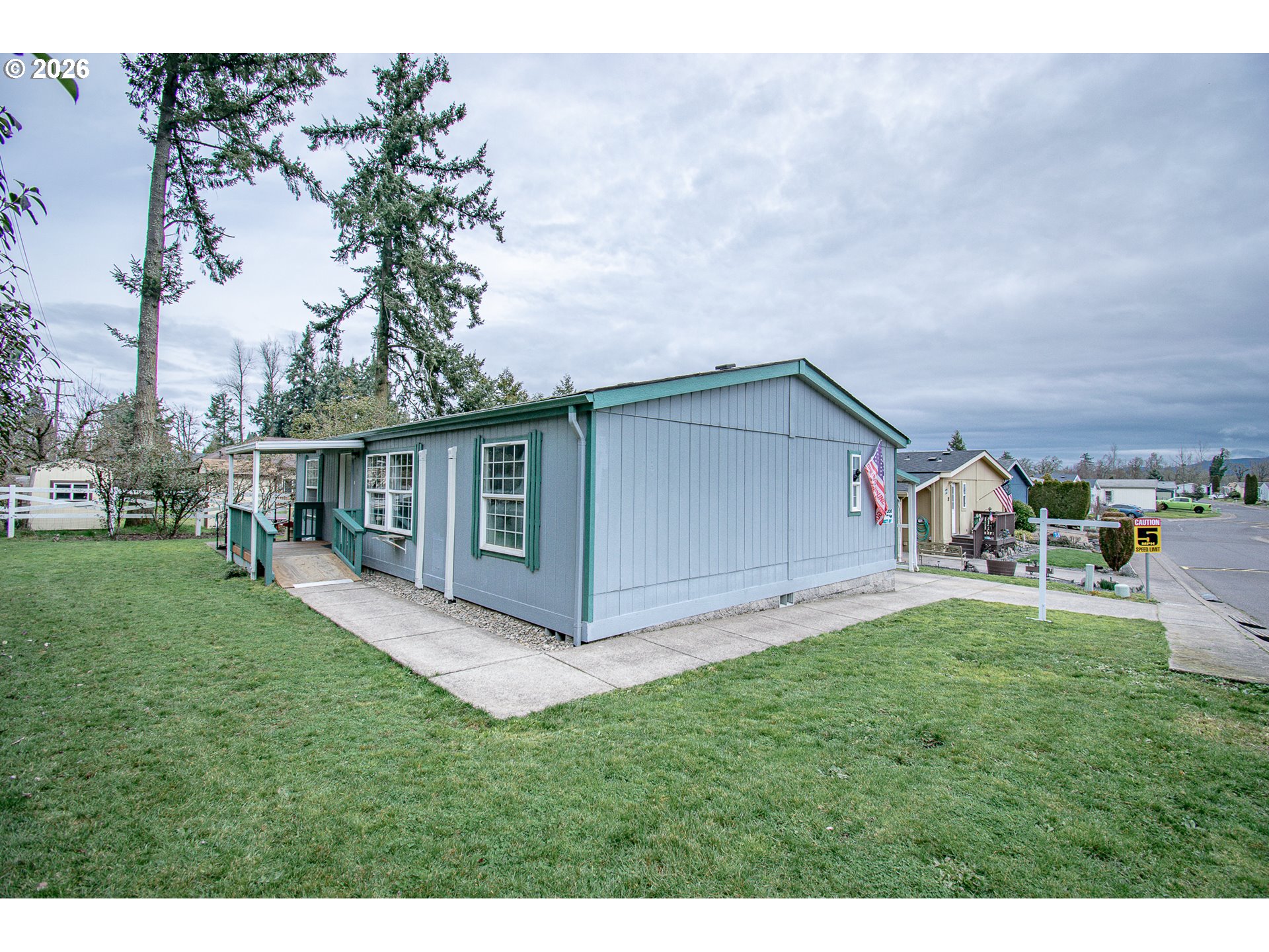 700 North Mill Street, Unit 1 Creswell, OR 97426 - Photo 23 of 34