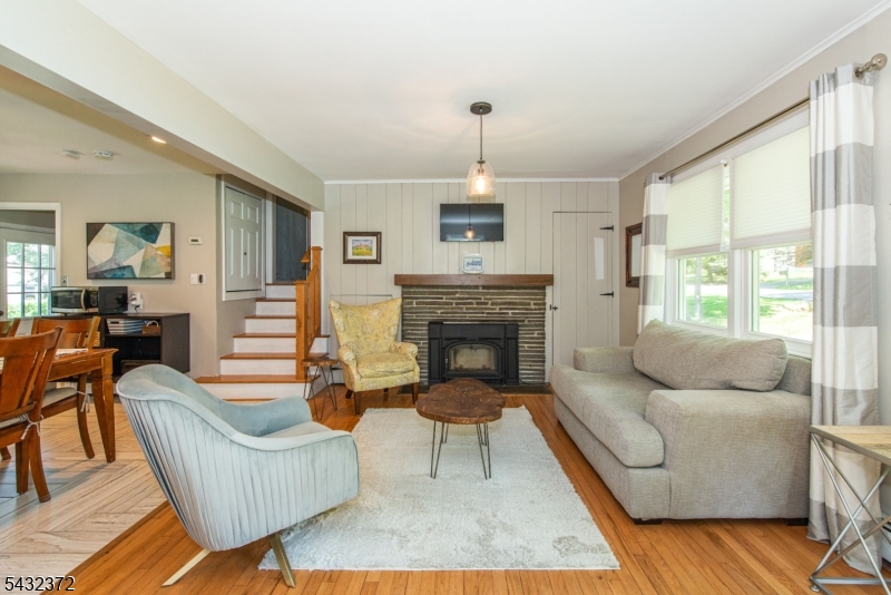 26 Lakeview Road Sparta, NJ 07871 - Photo 5 of 50