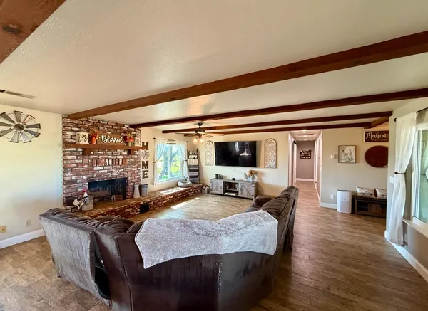 $990,000 | 6560 North Bethel Avenue, Clovis, CA 93619